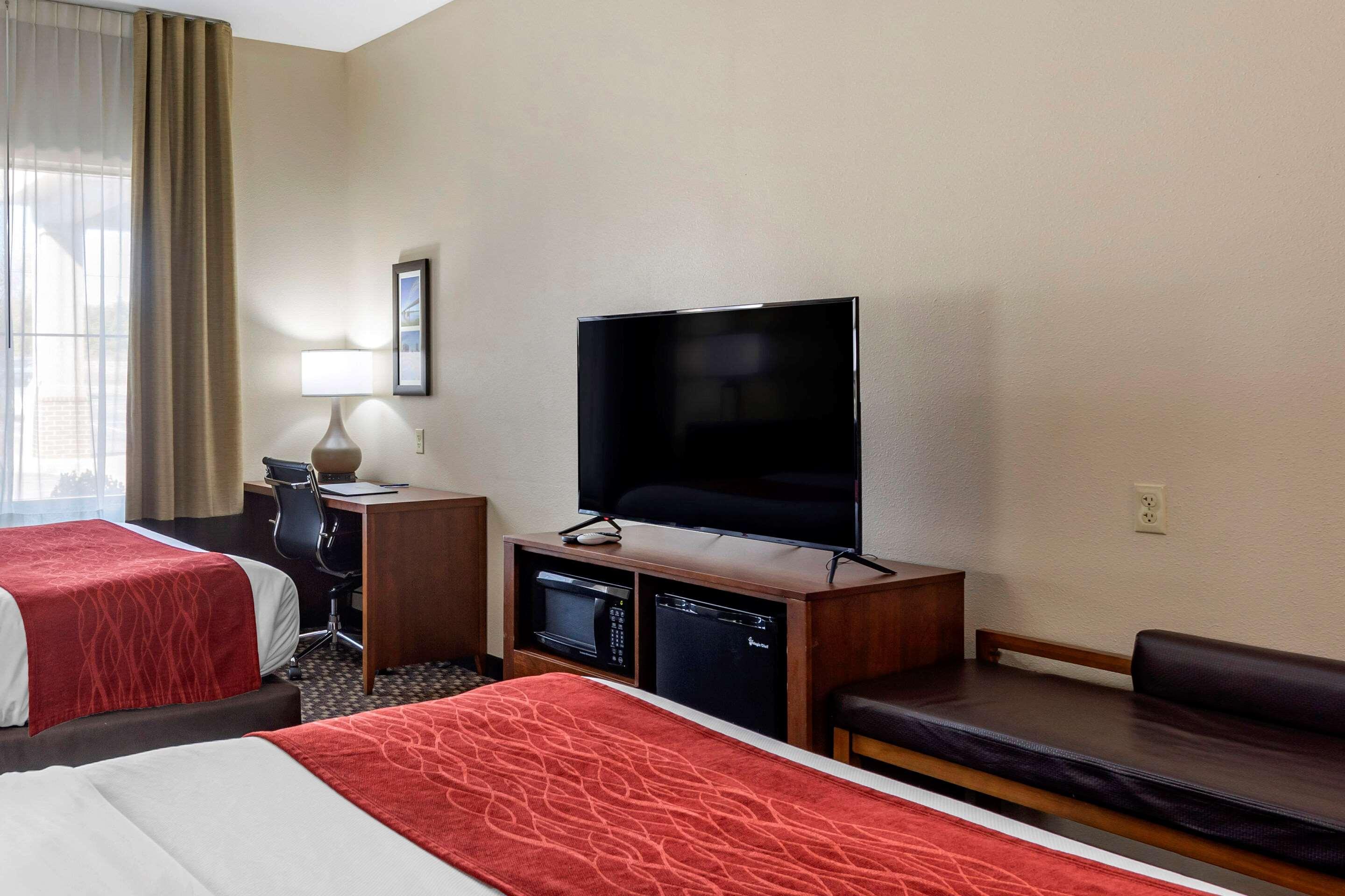 Comfort Inn & Suites Atoka-Millington Buitenkant foto